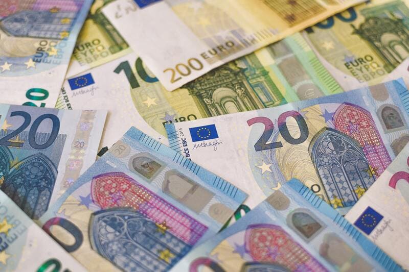 Euro Exchange - Prague in December