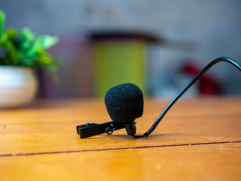 Lavalier vs. Boom Mic Pros and Cons for Different Recording Situations