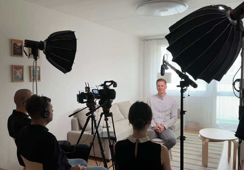 Feature Photo - How to Become a Videographer